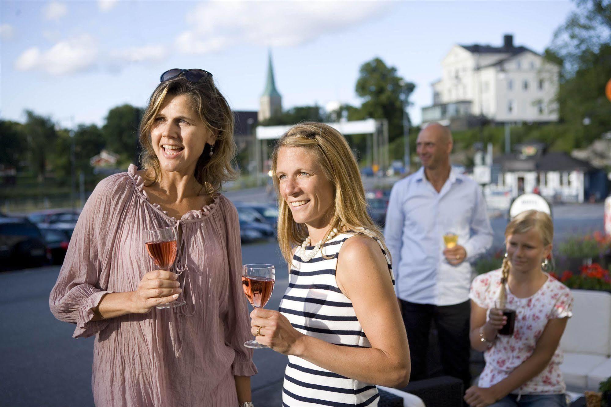 Hotell Bla Blom Gustavsberg Exteriér fotografie